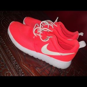 Nike roshe run kids